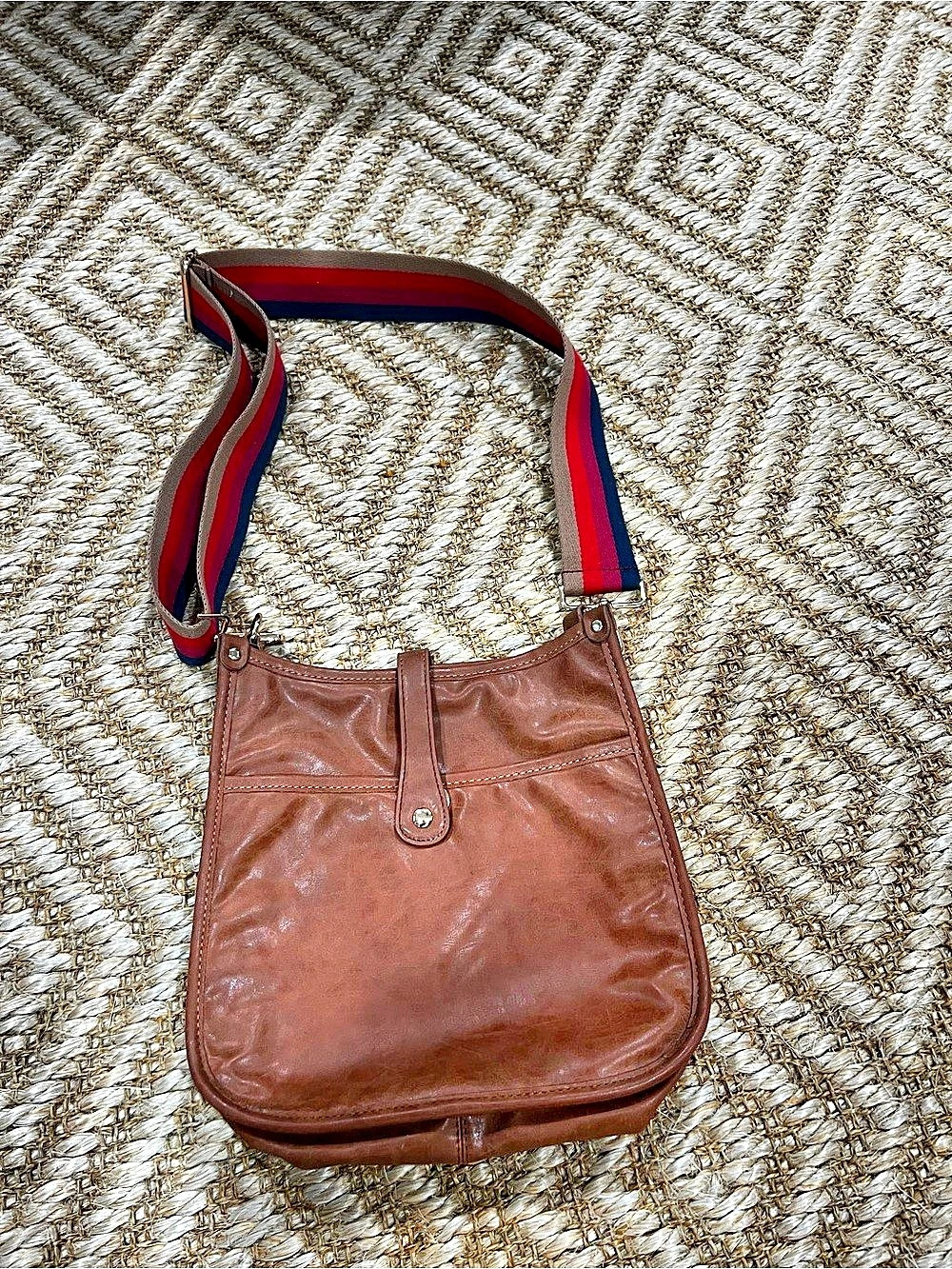 Threaded Pear Color Block Cross Body Purse